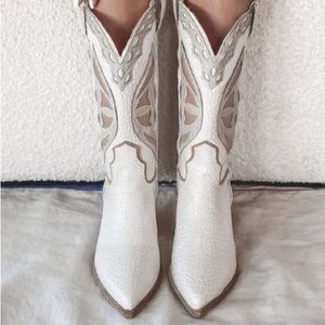 Steve Madden Wynter Boots in Bone Multi Womens Cowboy Western